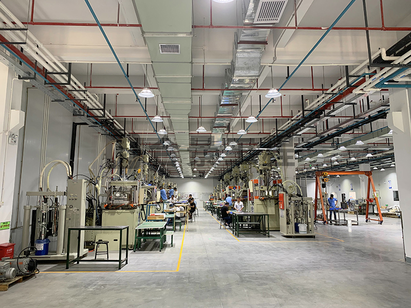 東莞盈灃科技有限公司工程緊鑼密鼓施工中，為迎接竣工全力奮戰(zhàn)！