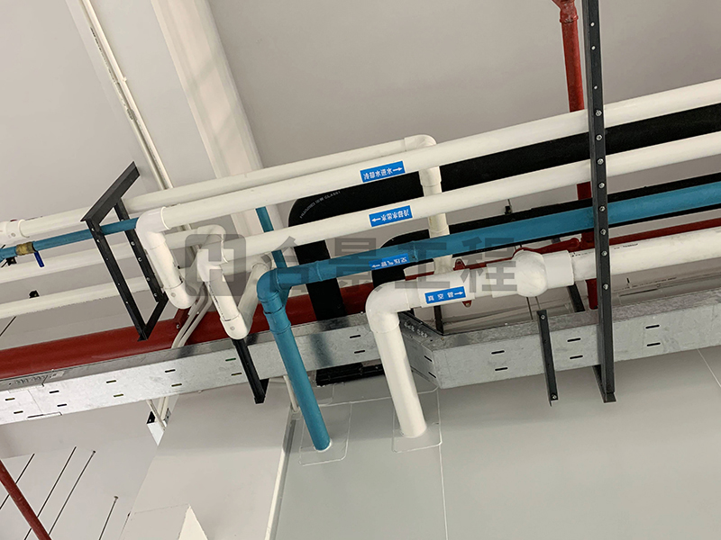 東莞盈灃科技有限公司工程緊鑼密鼓施工中，為迎接竣工全力奮戰(zhàn)！