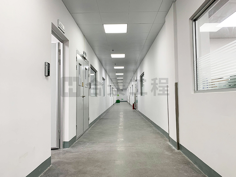 東莞盈灃科技有限公司工程緊鑼密鼓施工中，為迎接竣工全力奮戰(zhàn)！